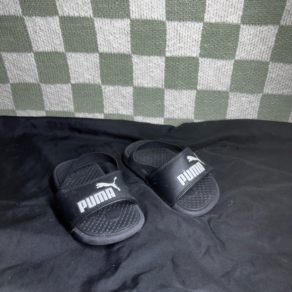 Toddler Slides - Picture 1 of 2